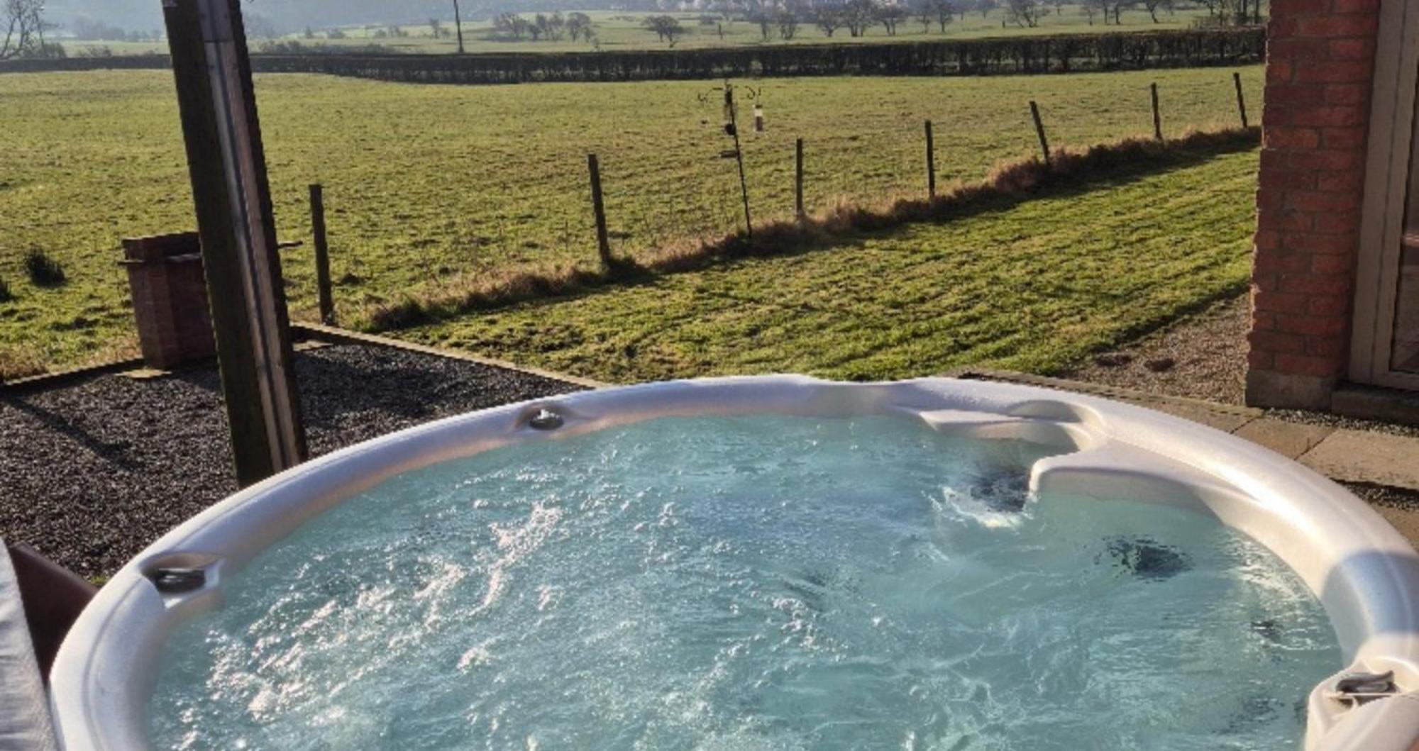 Bowland Breaks-A Luxury Barn Conversion With Optional Hot Tub, Log Burner And Countryside Views Longridge Exterior foto